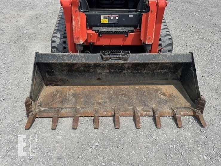 kubota-svl97-2-image-16