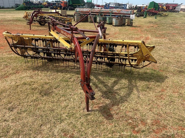 new-holland-258-image-2
