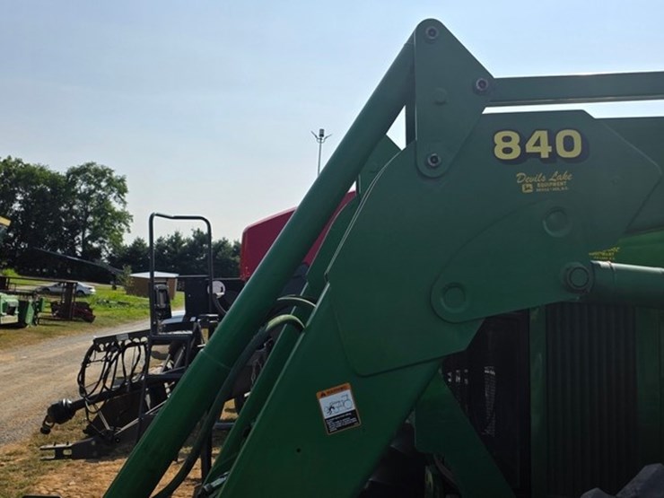 john-deere-7810-image-42
