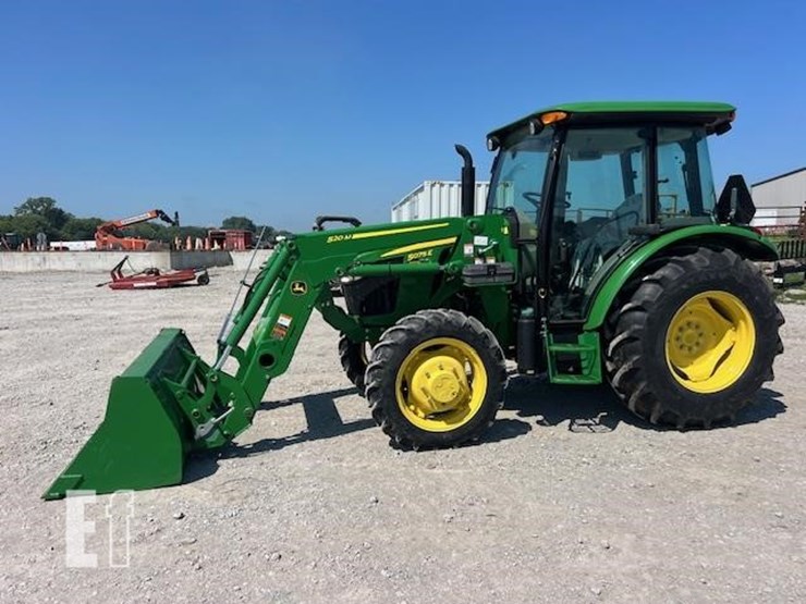 2021-john-deere-5075e-image-2