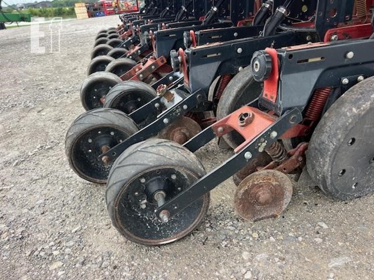 case-ih-5400-image-26