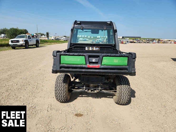 2015-john-deere-gator-image-7