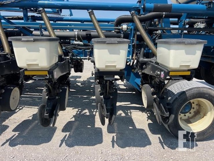 2008-kinze-3800sds-image-61