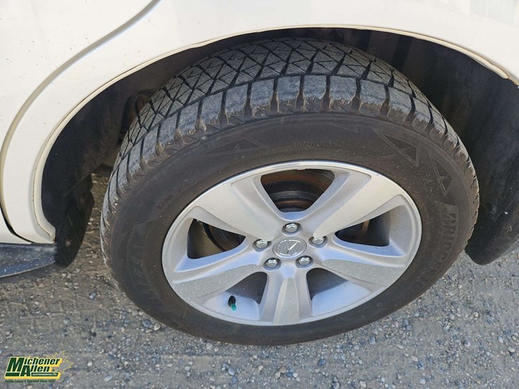 2011-acura-mdx-image-27