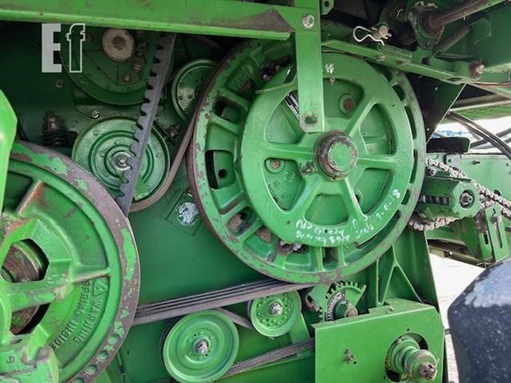 1988-john-deere-8820-titan-ii-image-25