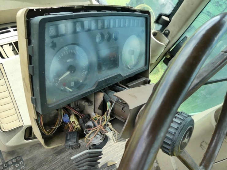 2006-john-deere-6320-image-12