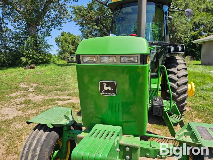 1992-john-deere-4255-image-11