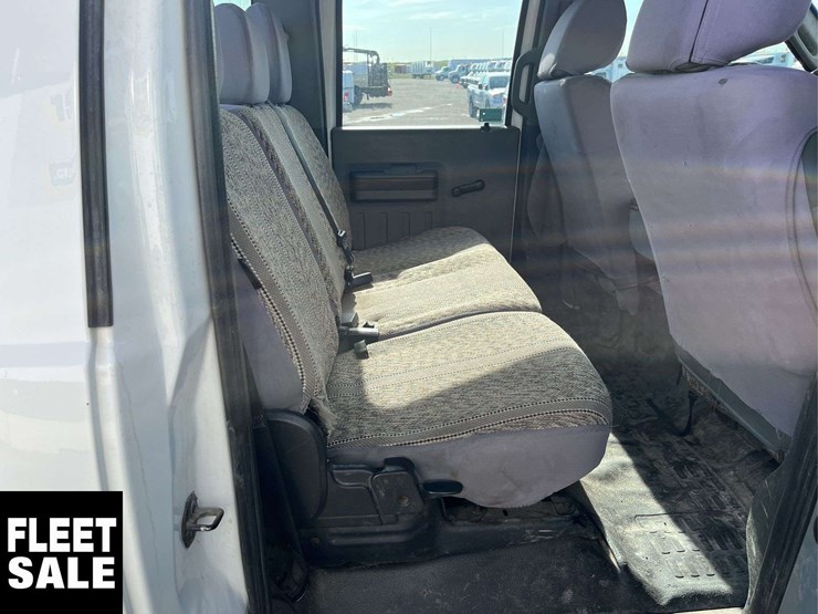 2014-ford-f350-image-13