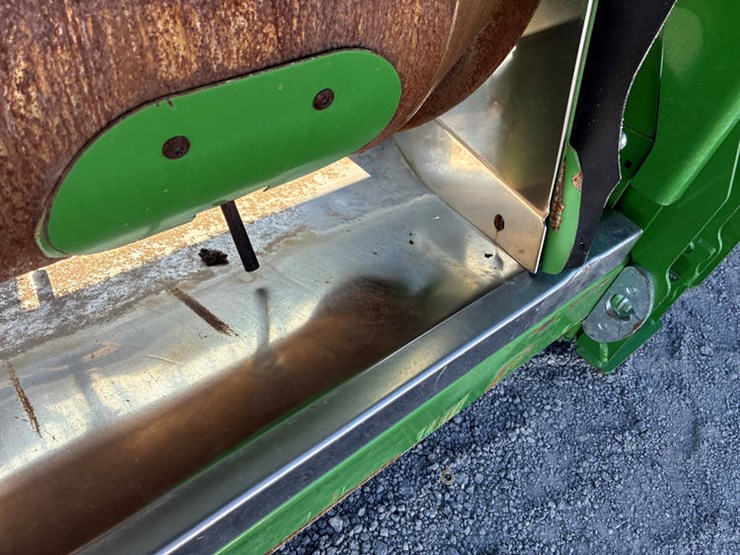 2021-john-deere-rd40f-image-34