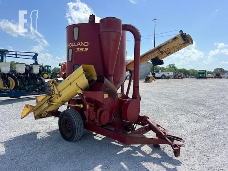 new-holland-353-image-7