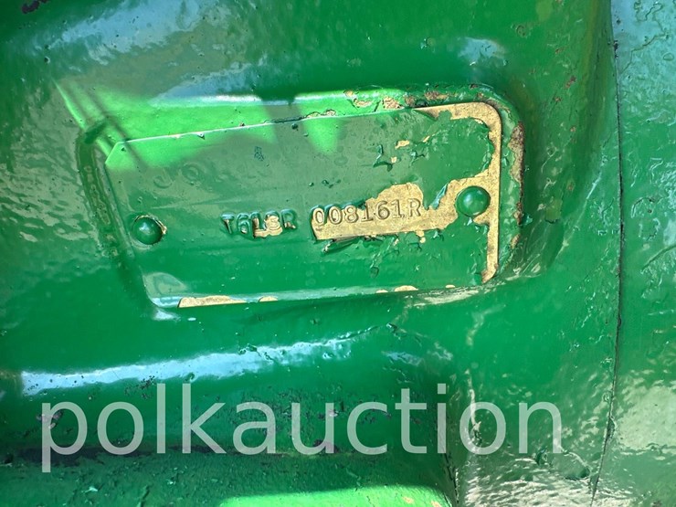 john-deere-4320-image-8