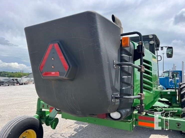 2011-john-deere-r450-image-33