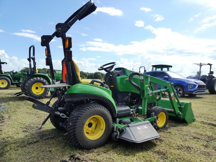 john-deere-1023e-image-3