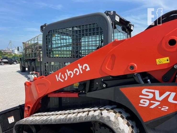 kubota-svl97-2-image-16