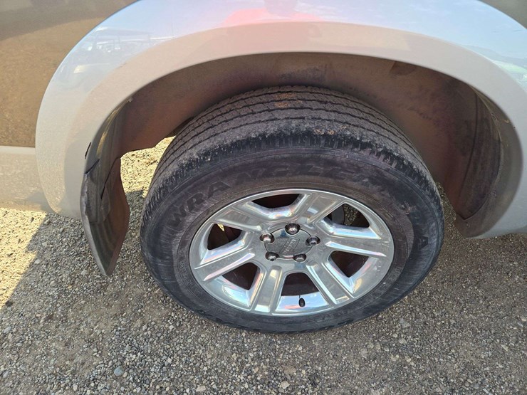 2012-ram-1500-laramie-image-8