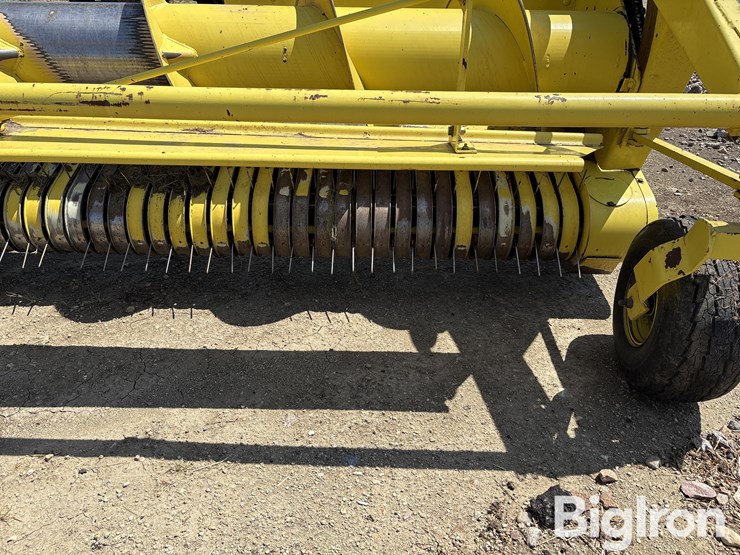 2006-john-deere-645b-image-15