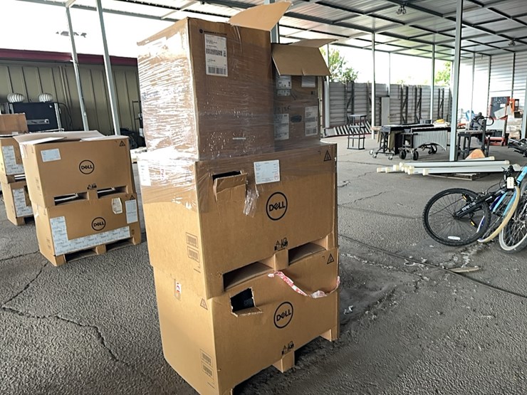 pallet-of-computers-key-boards-extension-cables-image-1