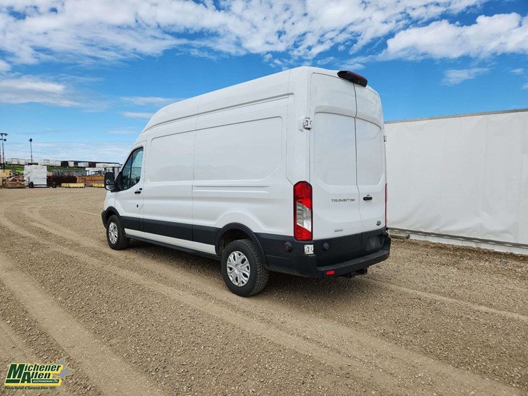 2019-ford-transit-image-3
