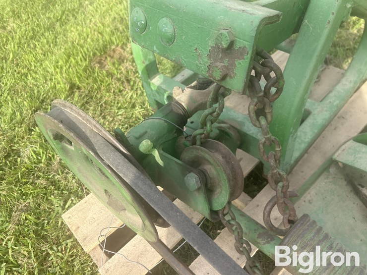 john-deere-350-image-14