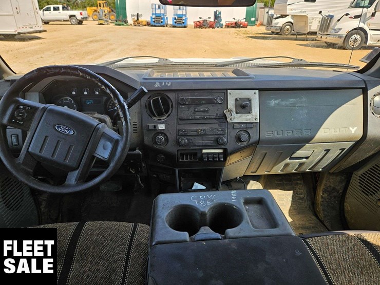 2011-ford-f350-image-11