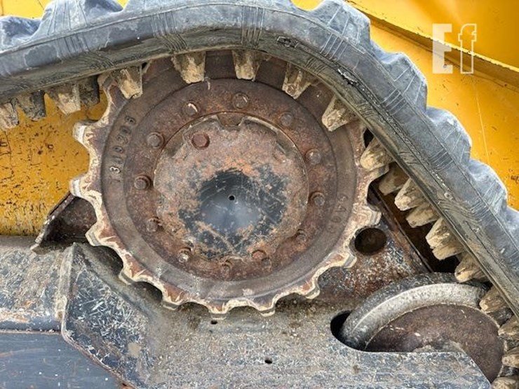 deere-317g-image-10