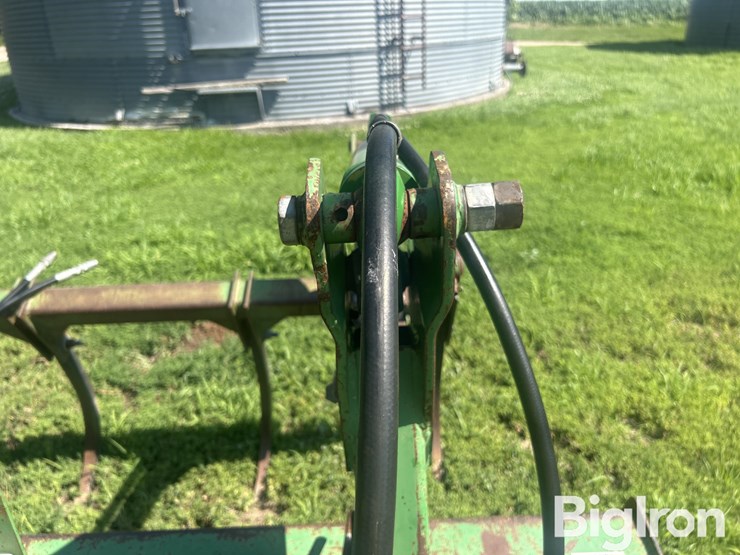 john-deere-740-image-10