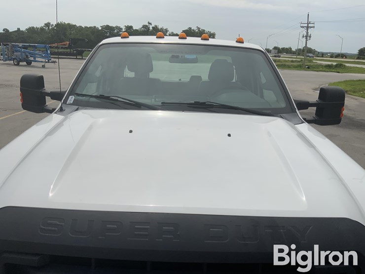 2016-ford-f450-xl-image-10