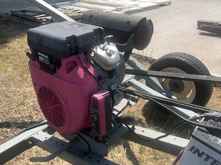 sakundiak-model-hd-7–1200-grain-auger-with-gx-620-v-twin-honda-with-the-electric-start-image-23