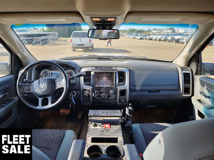 2013-ram-1500-slt-image-9
