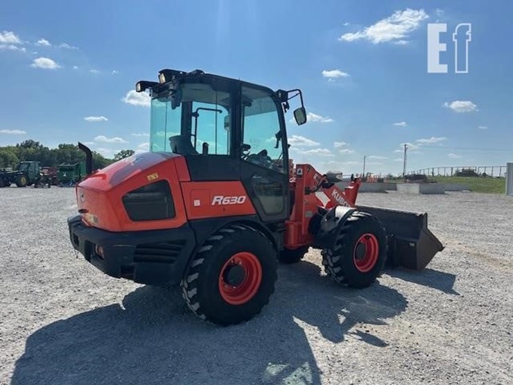 2020-kubota-r630-image-5