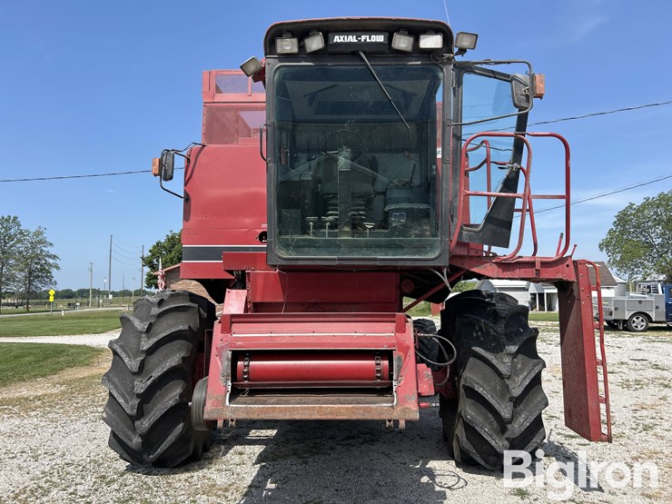 1994-case-ih-1688-image-2