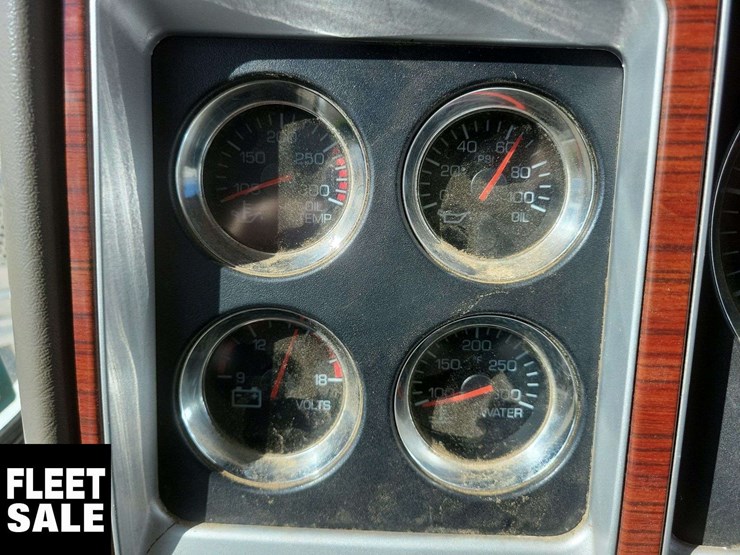2007-kenworth-c500-image-27