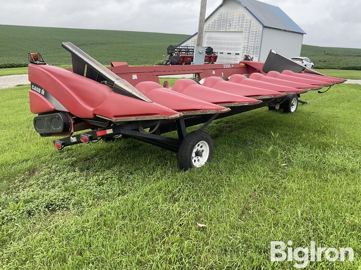 2005-case-ih-2208-image-3