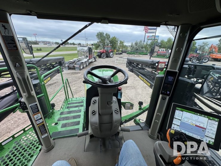 2023-john-deere-412r-image-41