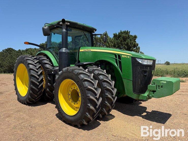 2013-john-deere-8310r-image-3