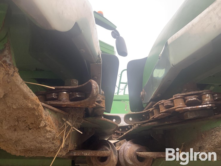 2004-john-deere-894-image-16