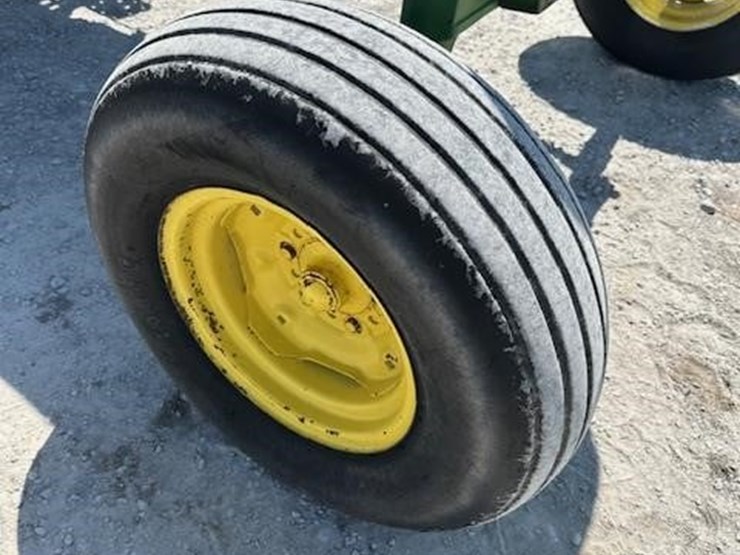 1963-john-deere-2010-image-12