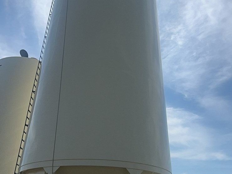 concept-7500-bushel-hopper-bin,-fully-equipped-with-agi-grainguard-10-hp-bin-fan-with-three-phase-electric-motor-image-7
