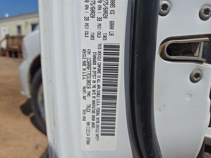 2014-ram-1500-tradesman-image-18
