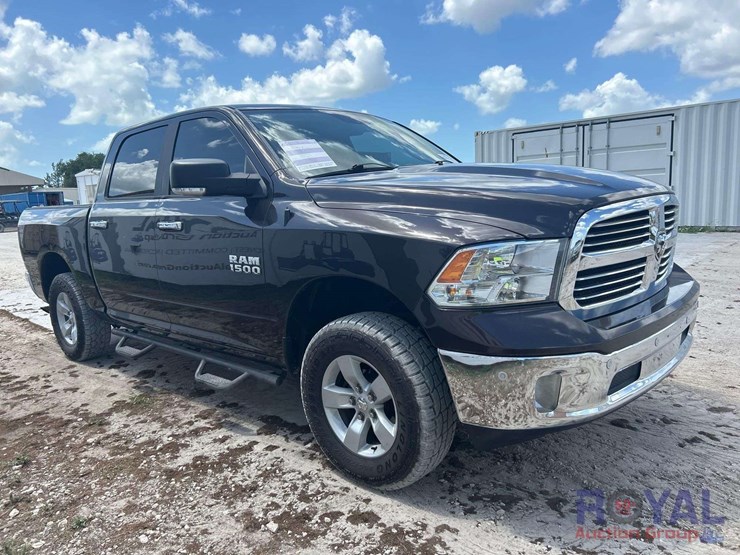 2017-dodge-ram-1500-image-2