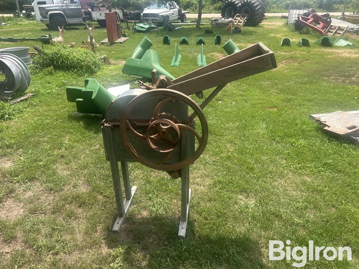 dandy-hand-sheller-image-8