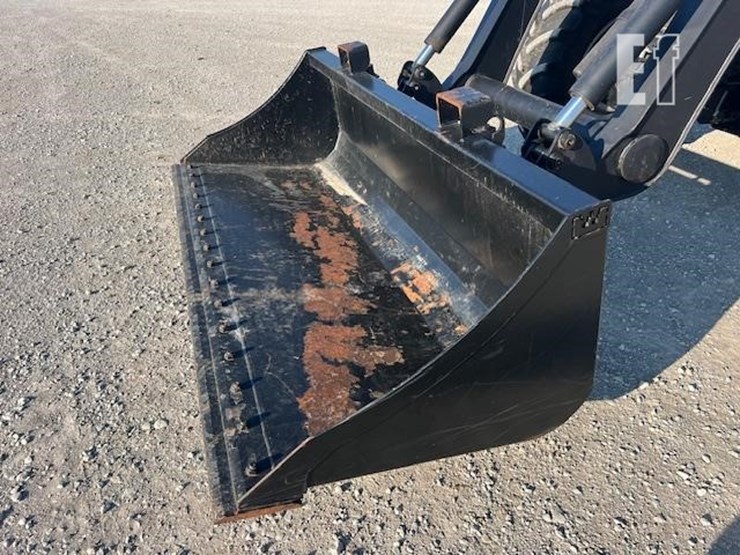 2020-case-ih-maxxum-150-image-10