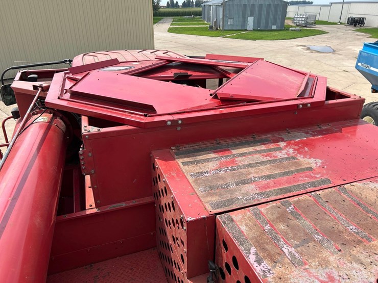 case-ih-2388-image-69