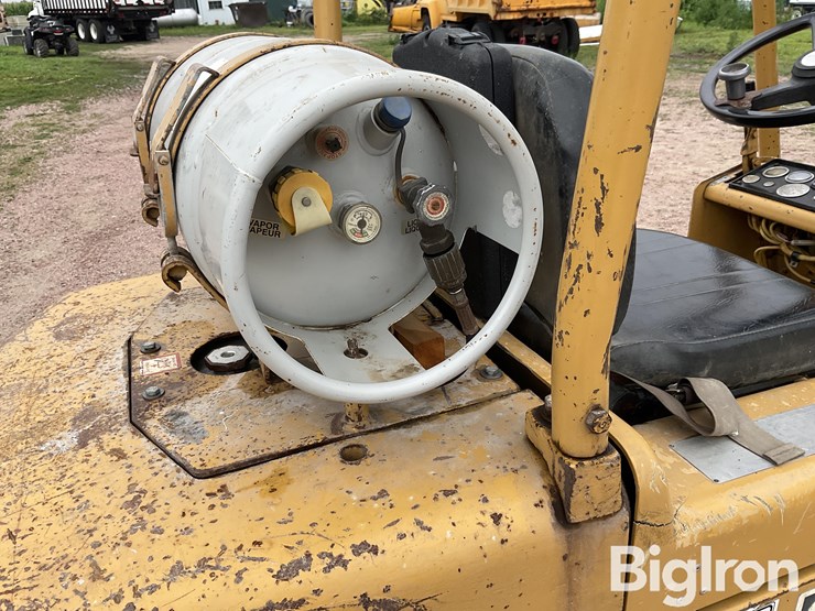caterpillar-t50b-image-19