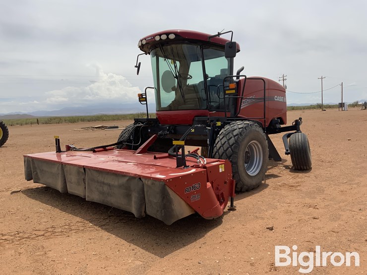 2019-case-ih-wd2104-image-1