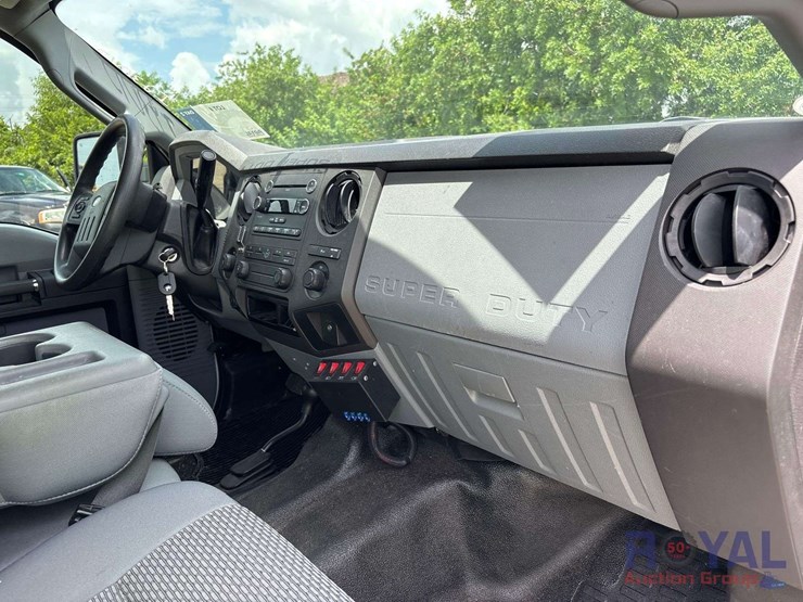 2015-ford-f250-image-30