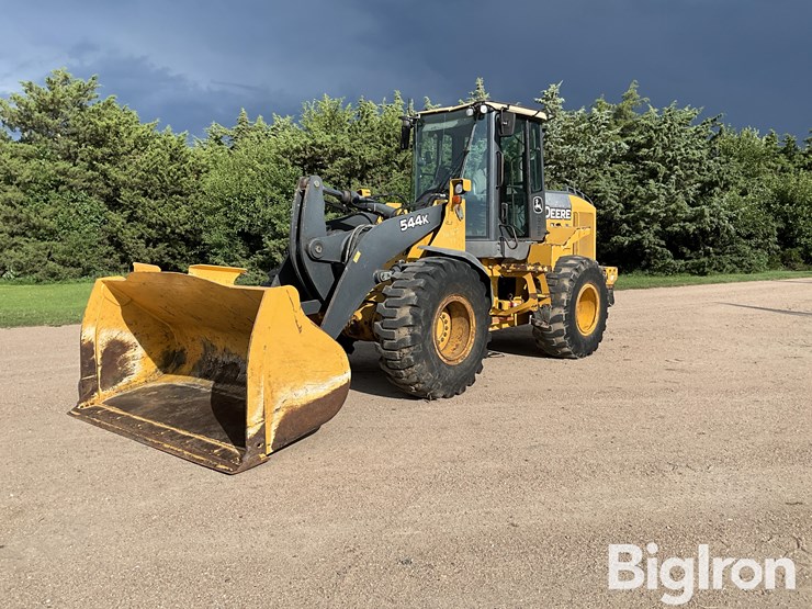2009-deere-544k-image-1