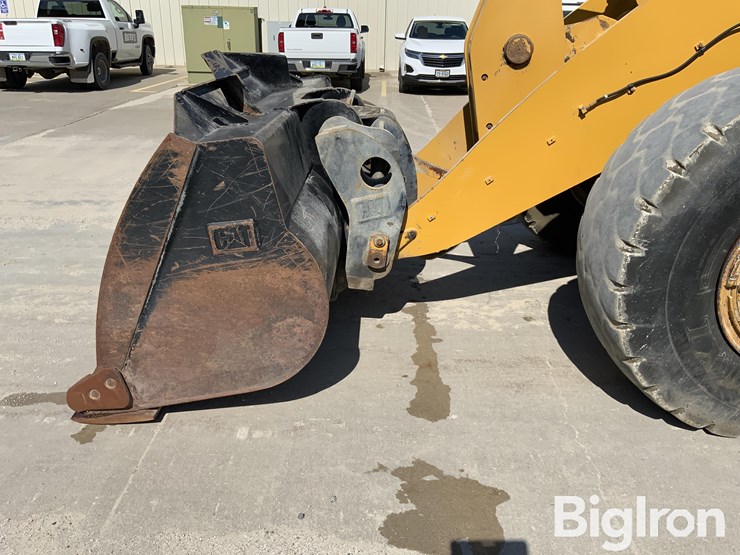 2014-caterpillar-950k-image-9