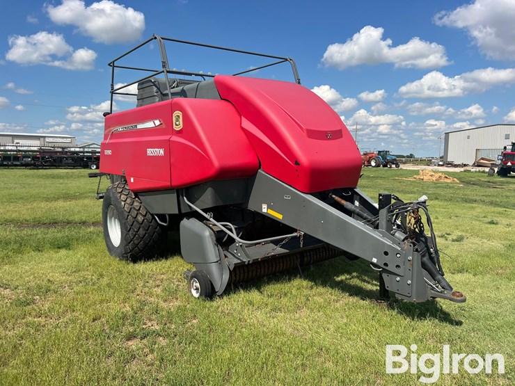 2014-massey-ferguson-2290-image-3