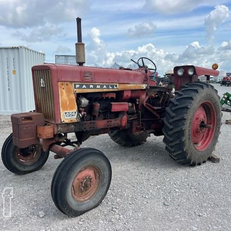 INTERNATIONAL 656